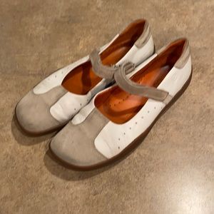 Women’s Ecco shoes size 39